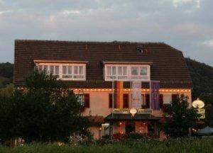 Hotel Adler Aichelberg  Екстер'єр фото